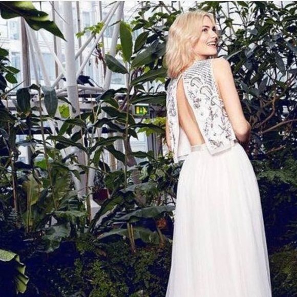 Needle and Thread Wedding Dress - Picture 8 of 10